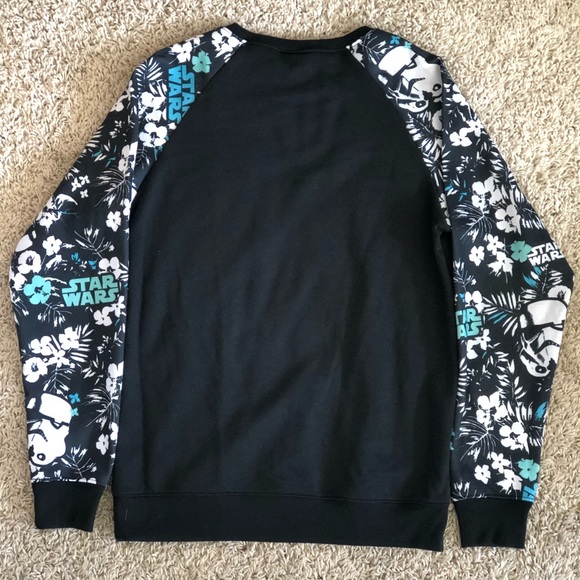 Star Wars sweater - Picture 3 of 3